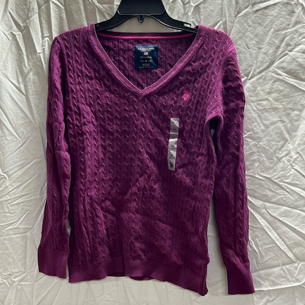 V-Neck cable knit sweater